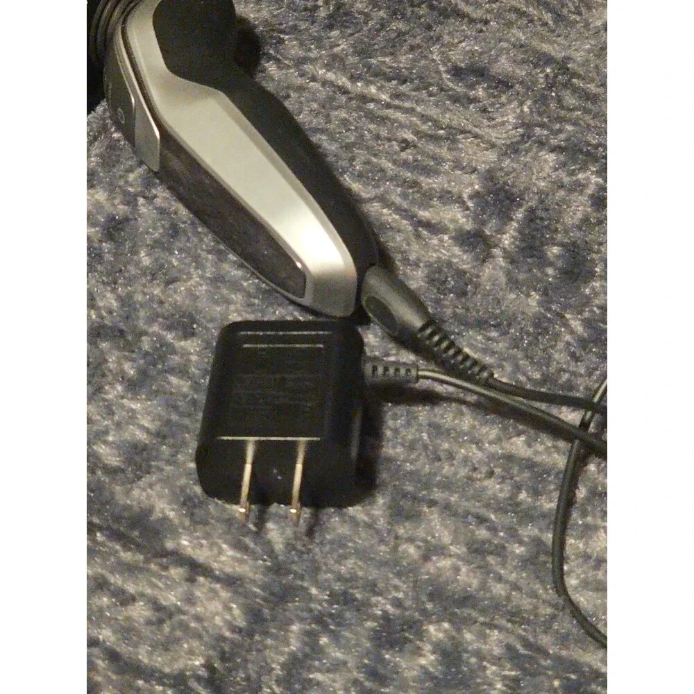 Philips Norelco Series 6000 Wet/Dry Electric Shaver S6540 w/Power Cord, Tested